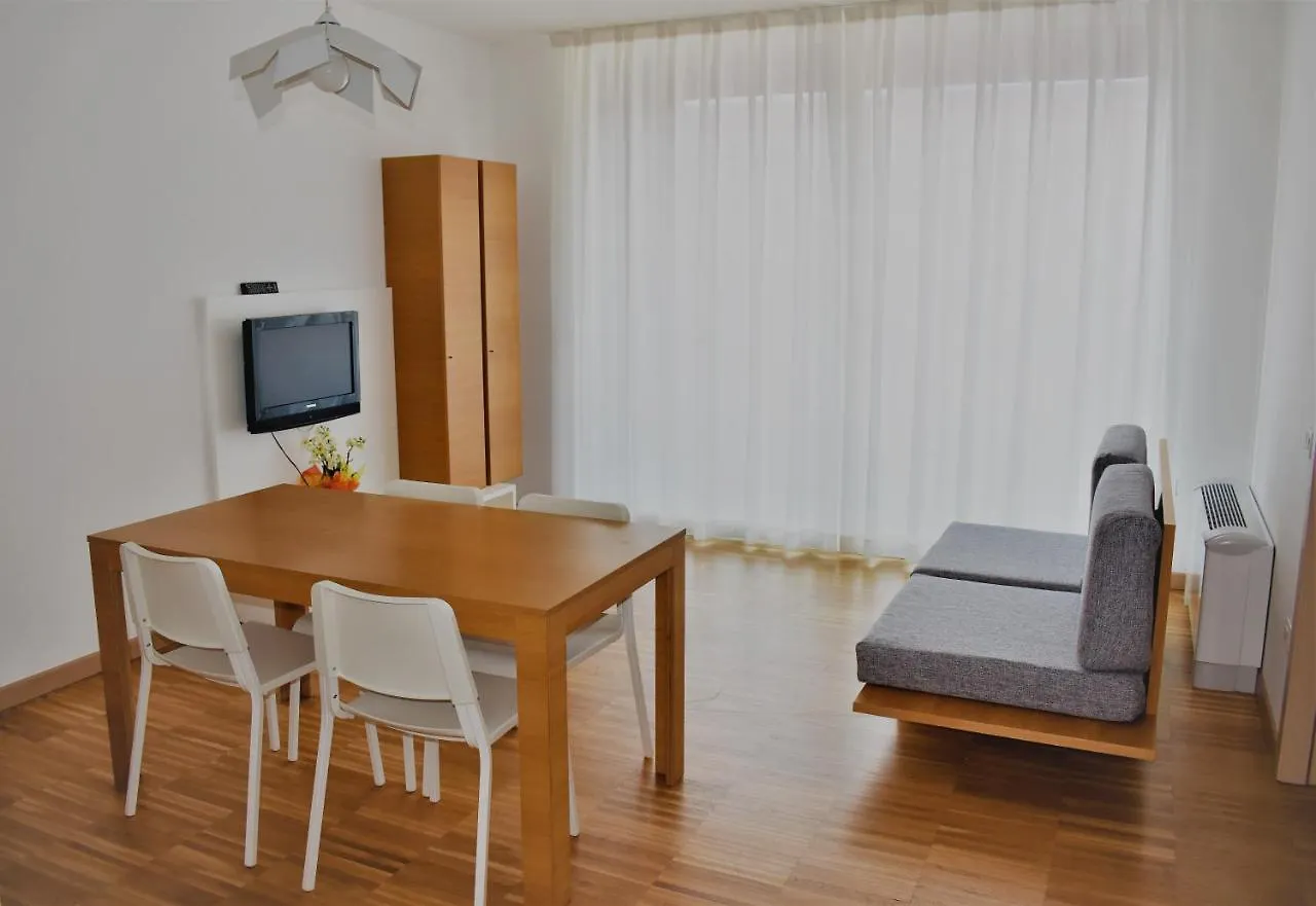 Residence Schiohotel 0*, 斯其奥